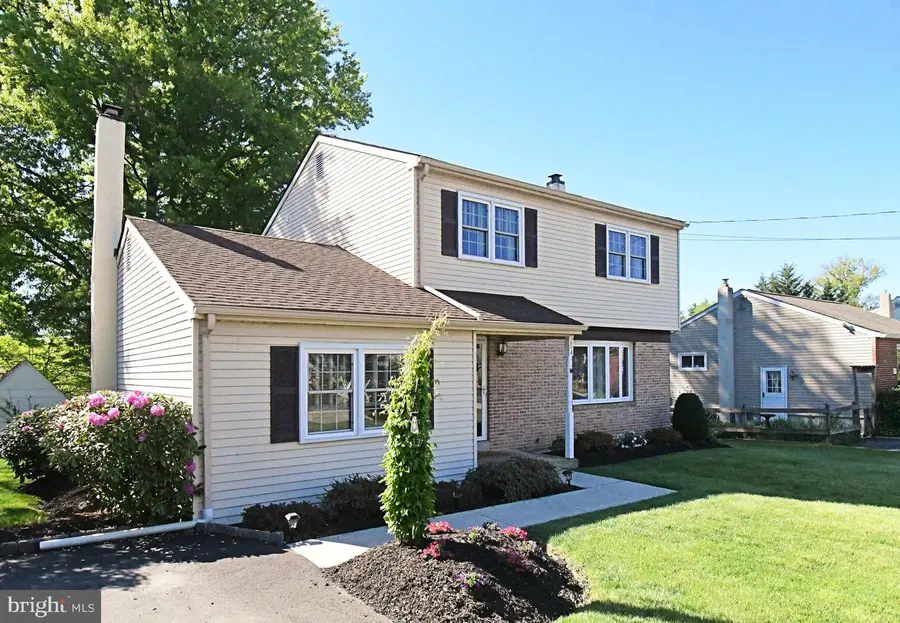 204 Orlemann Ave, Oreland, PA 19075 - #2