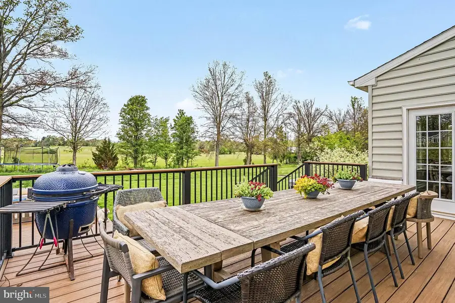 30 Hickory Valley Dr, Gilbertsville, PA 19525 - #2