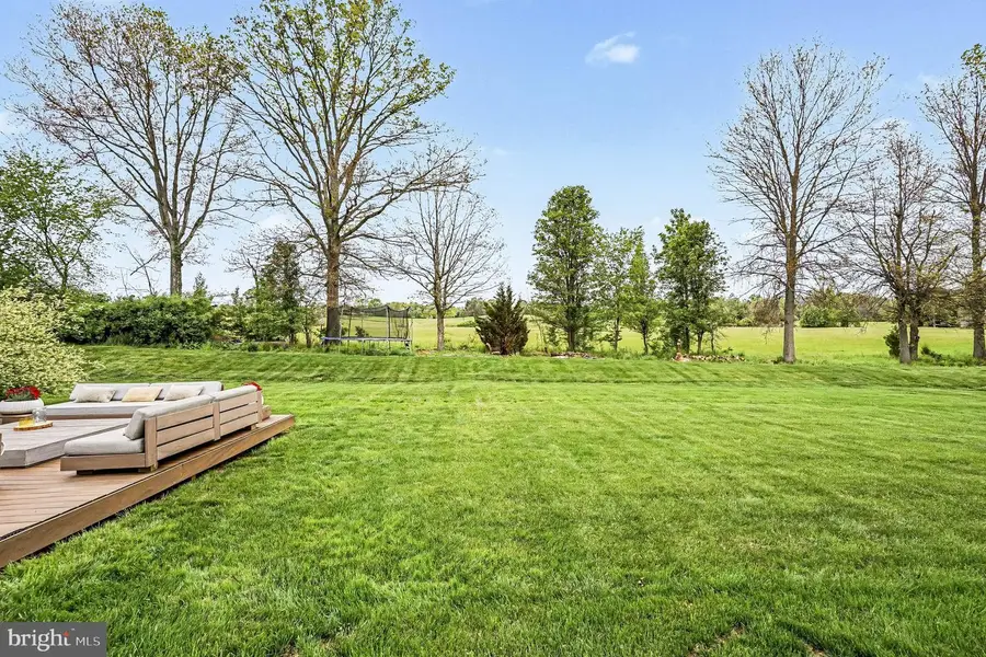 30 Hickory Valley Dr, Gilbertsville, PA 19525 - #3