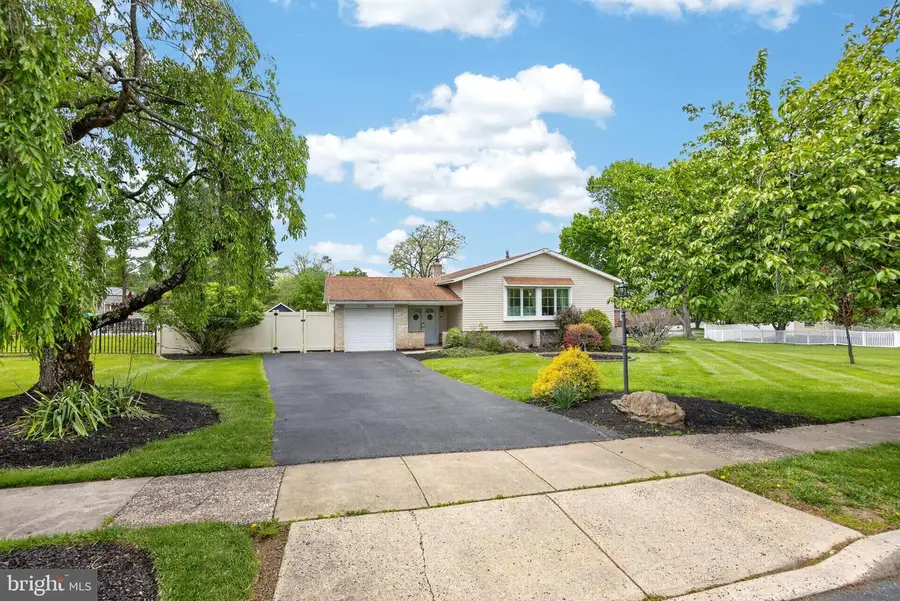 2876 Ringneck Rd, Norristown, PA 19403 - #2