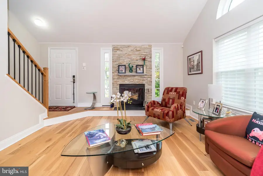 1000 Creek Dr, Ambler, PA 19002 - #2