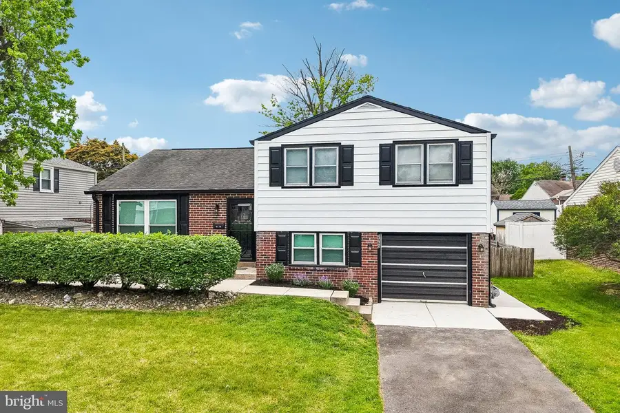 2960 Sunnycrest Rd, Willow Grove, PA 19090 - #2