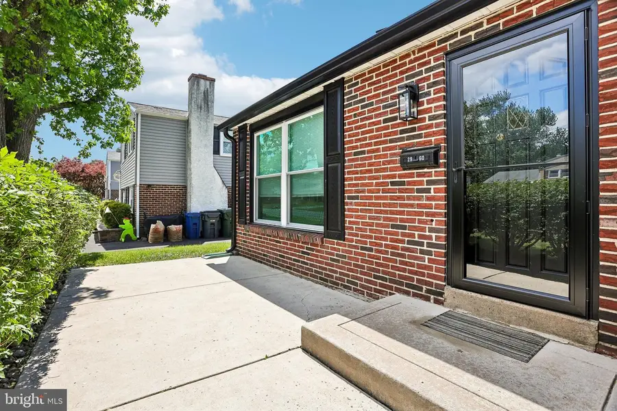 2960 Sunnycrest Rd, Willow Grove, PA 19090 - #3