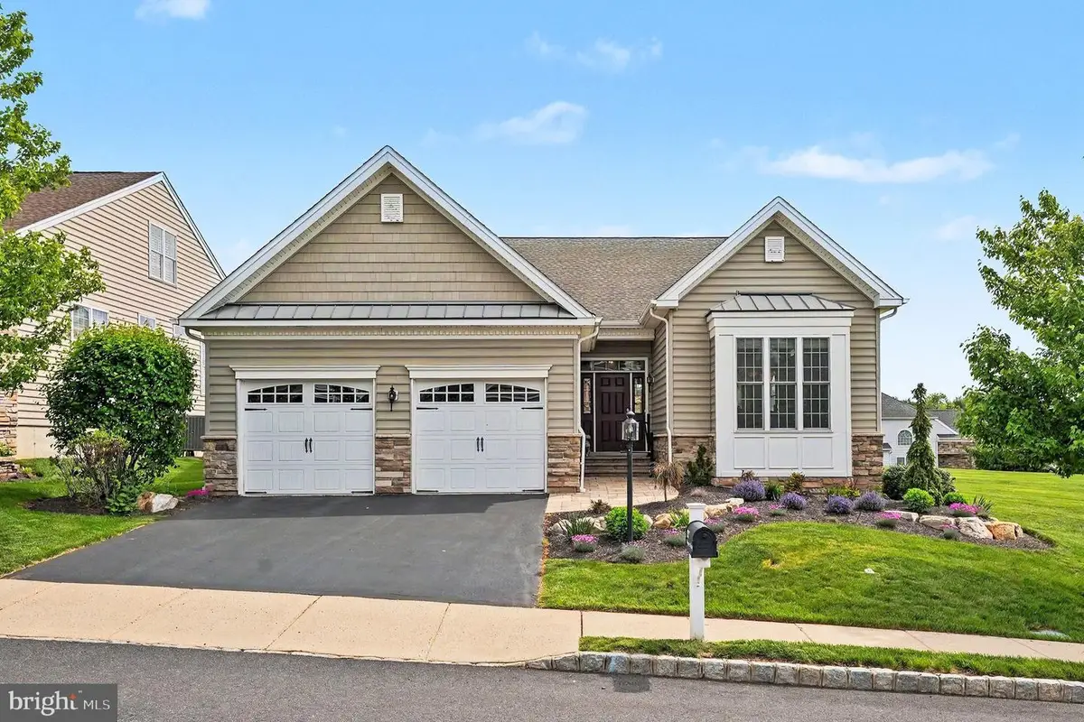 2237 Cooper Dr, Schwenksville, PA 19473 - #1