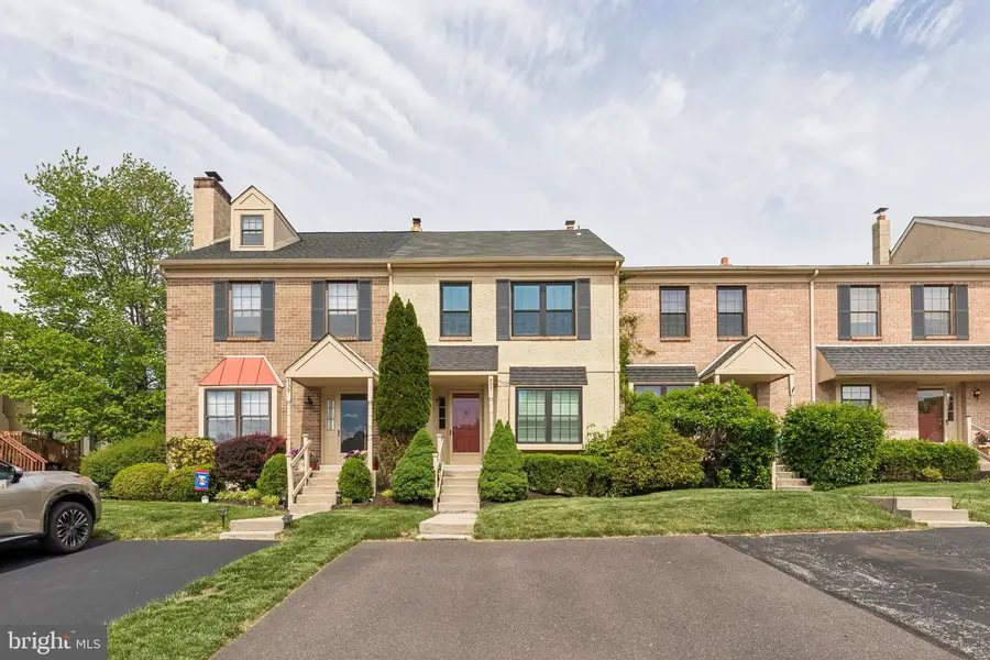 537 Bassett Ln, West Norriton, PA 19403 - #2