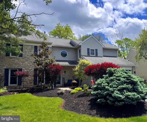 250 Freeland Dr, COLLEGEVILLE, PA 19426