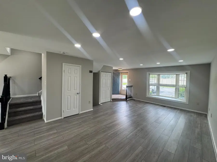 103 Hollytree Ct, Pottstown, PA 19464 - #3