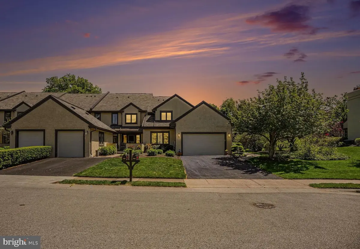 944 Hedgerow Ct, Blue Bell, PA 19422 - #1
