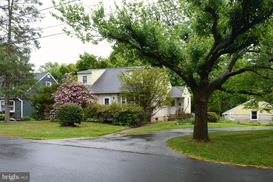 419 Continental Rd, Hatboro, PA 19040 - #2