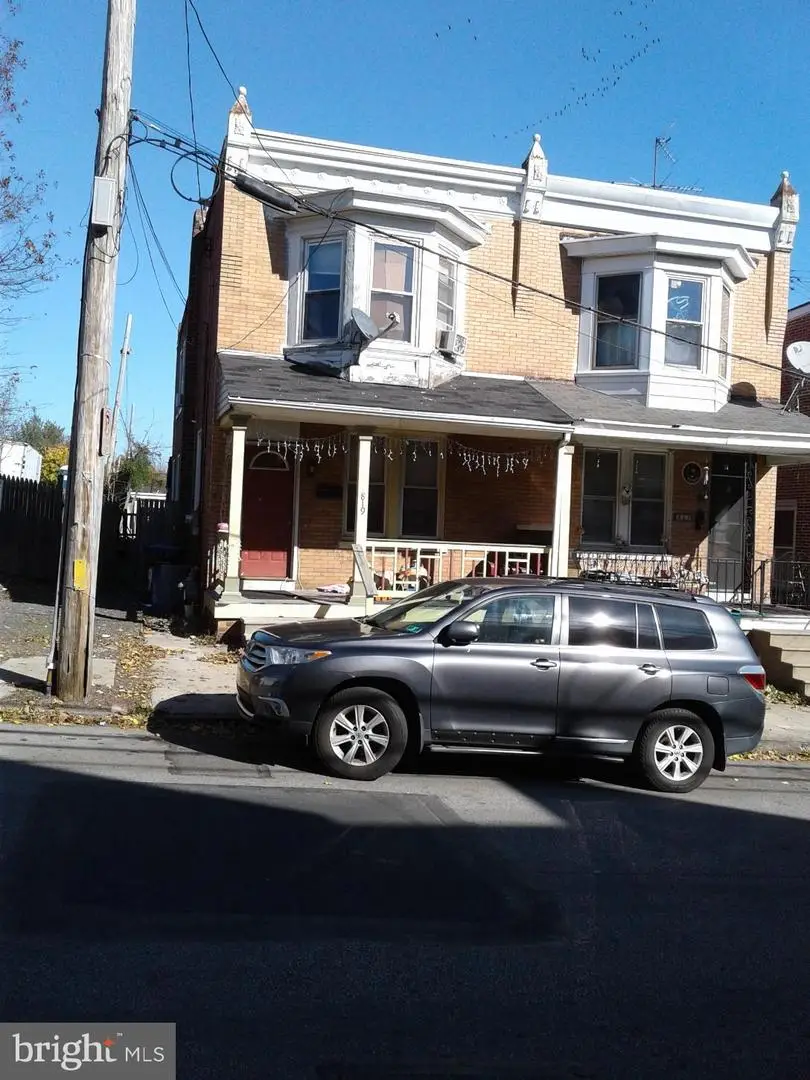 819 W Elm St, Norristown, PA 19401 - #2