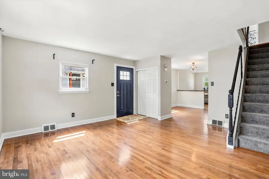 1724 Kendrick Ln, Norristown, PA 19401 - #3