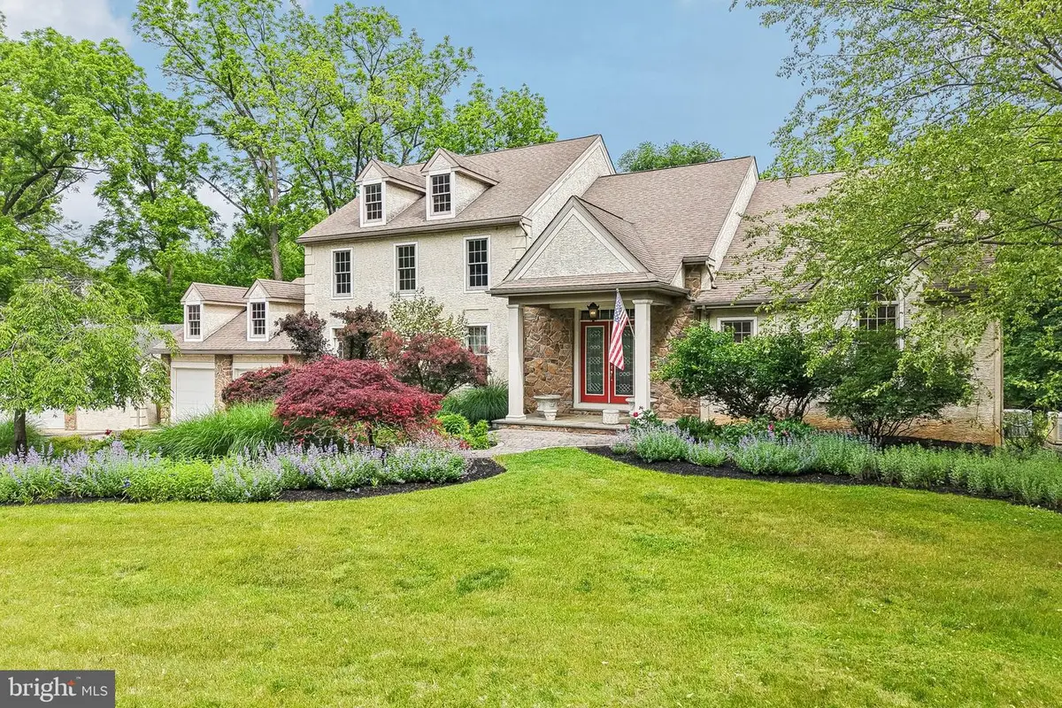 378 S Warner Rd, Wayne, PA 19087 - #1