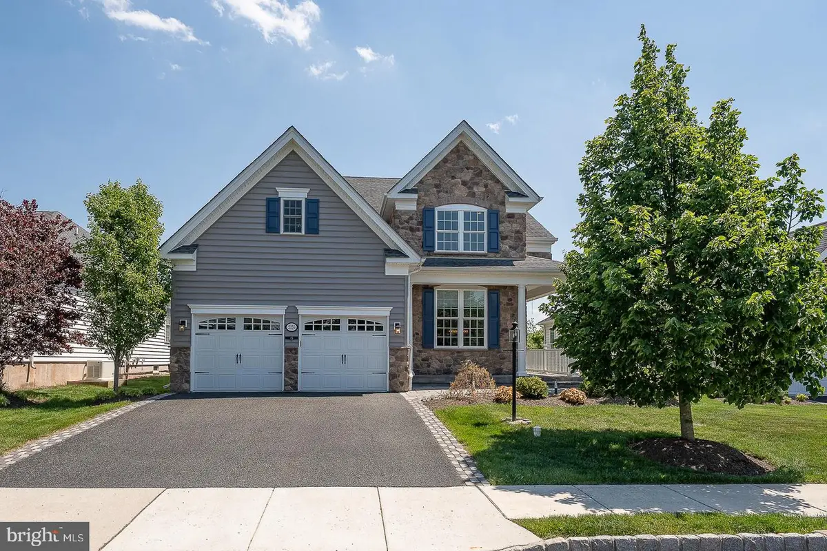 2250 Stockton Dr, Schwenksville, PA 19473 - #1