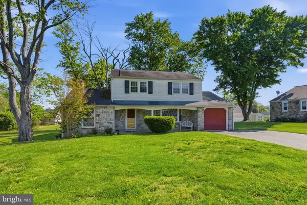 1825 Sterigere St, WEST NORRITON, PA 19403
