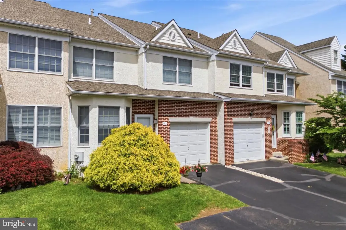112 Sumter Pl #25, Ambler, PA 19002 - #1