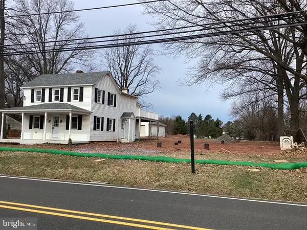 181 W 7th Ave, TRAPPE, PA 19426