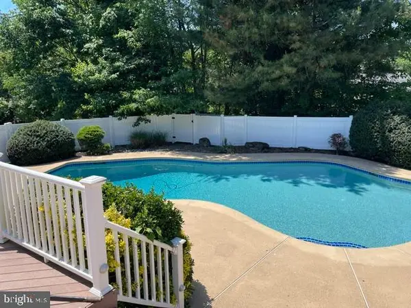 1182 Somers Rd, HUNTINGDON VALLEY, PA 19006