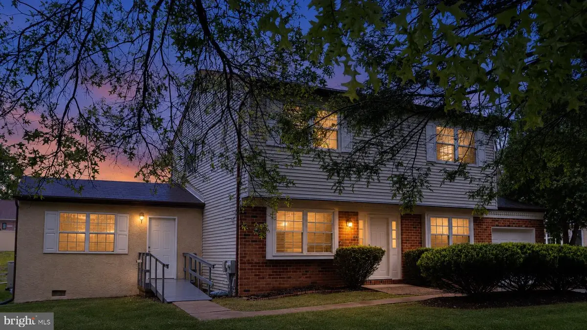 3115 Greenhill Ln, Norristown, PA 19401 - #1