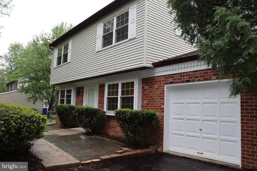3115 Greenhill Ln, Norristown, PA 19401 - #2