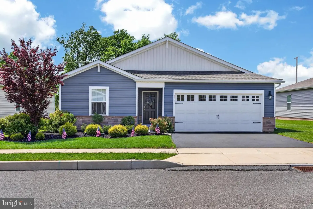 111 Lilly Dr, Pottstown, PA 19464 - #1