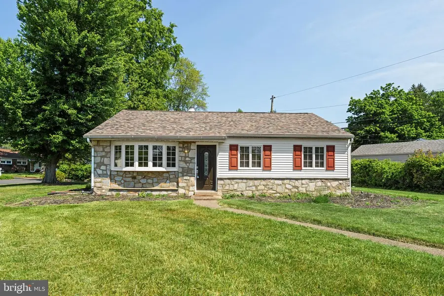 431 Marion Ave, Ambler, PA 19002 - #2