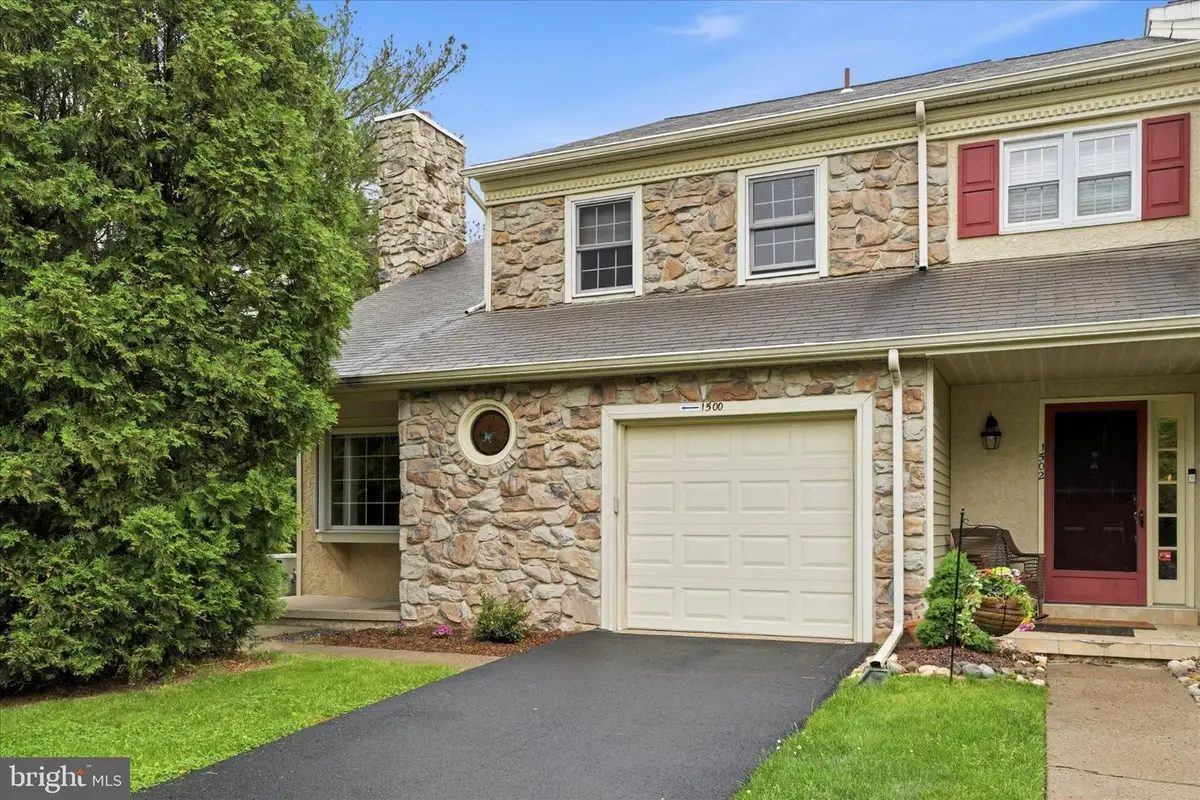 1500 Salaway Ct, Maple Glen, PA 19002 - #1