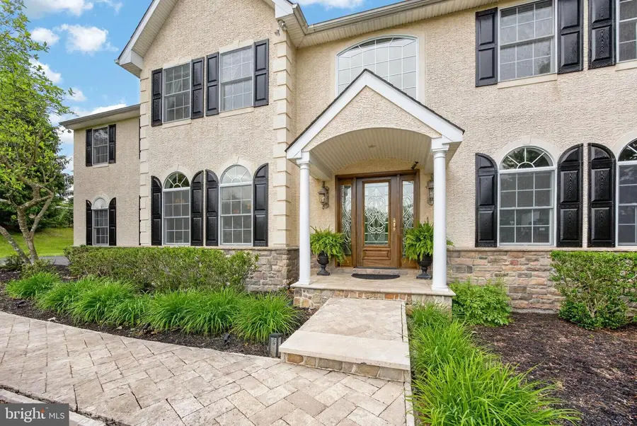 1001 Michael Ln, Eagleville, PA 19403 - #3