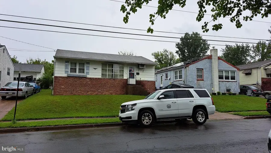 1214 Hall Ave, Abington, PA 19001 - #2