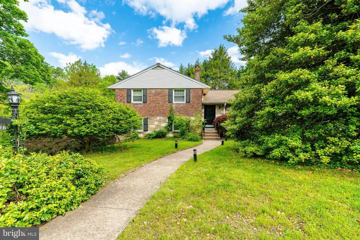 1128 Coventry Rd, Cheltenham, PA 19012 - #1