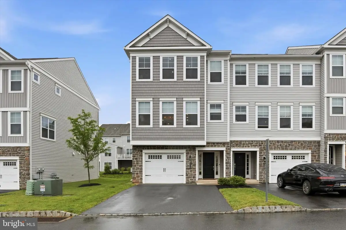 110 Harland Ave, Royersford, PA 19468 - #1