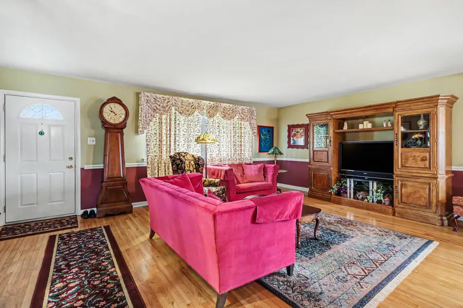 245 Oswald St #, Elkins Park, PA 19027 - #3
