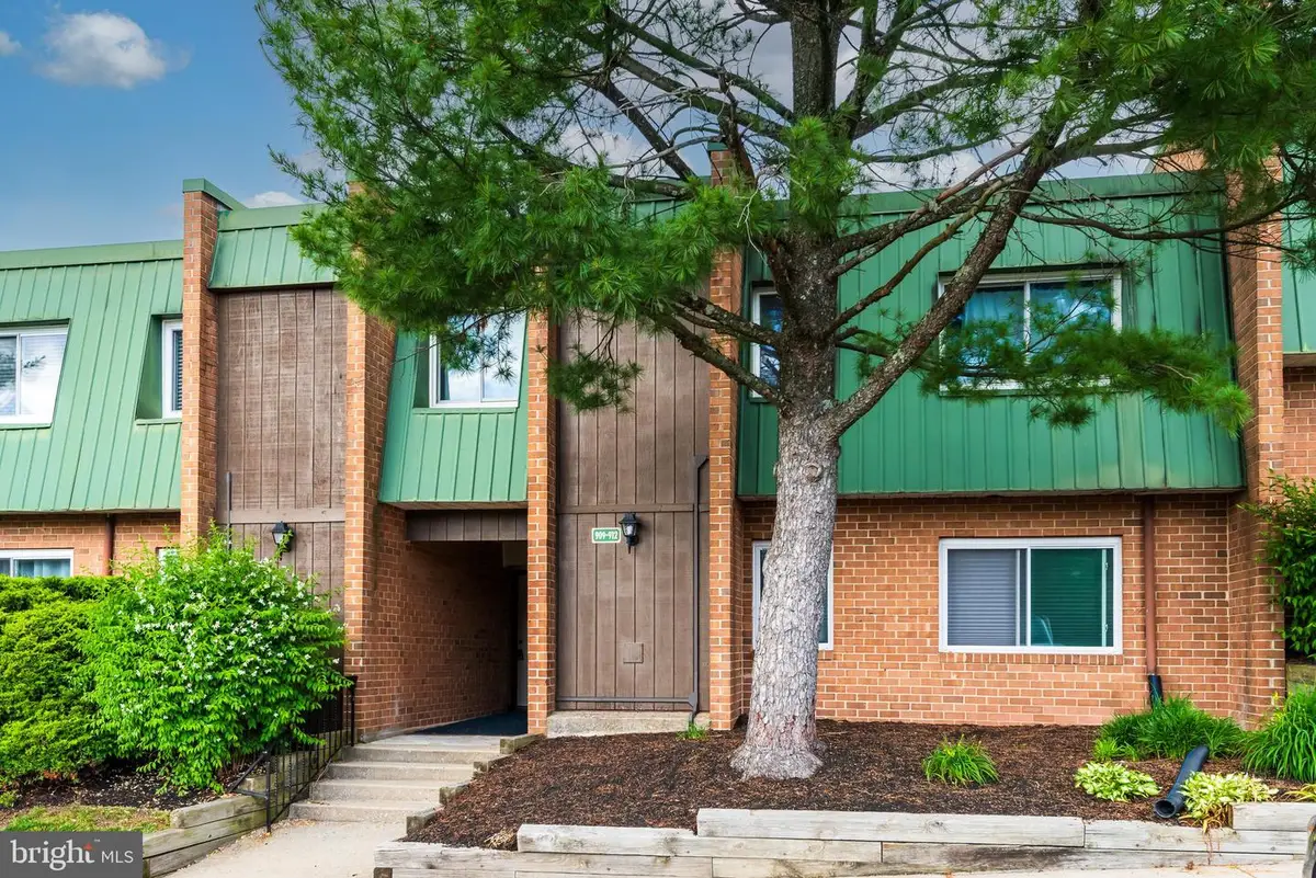 912 Meadowview Ln #912, Monterey Clare, PA 19453 - #1