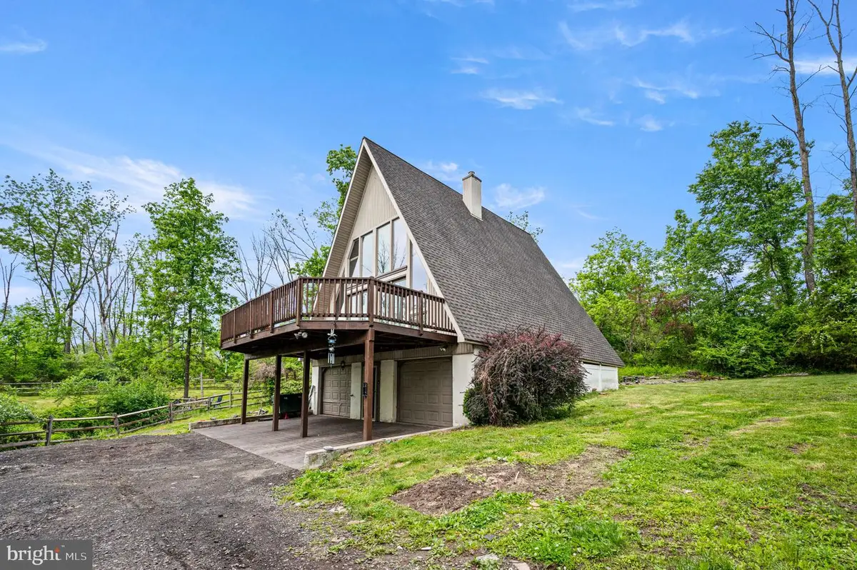 216 Maugers Mill Rd, Pottstown, PA 19464 - #1
