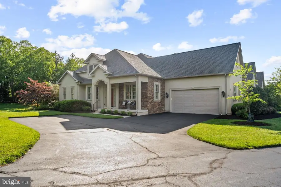 703 Saint Andrews Ct, Telford, PA 18969 - #2
