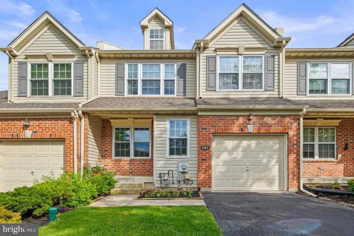 201 Wyncote Ct, Lansdale, PA 19446 - #1