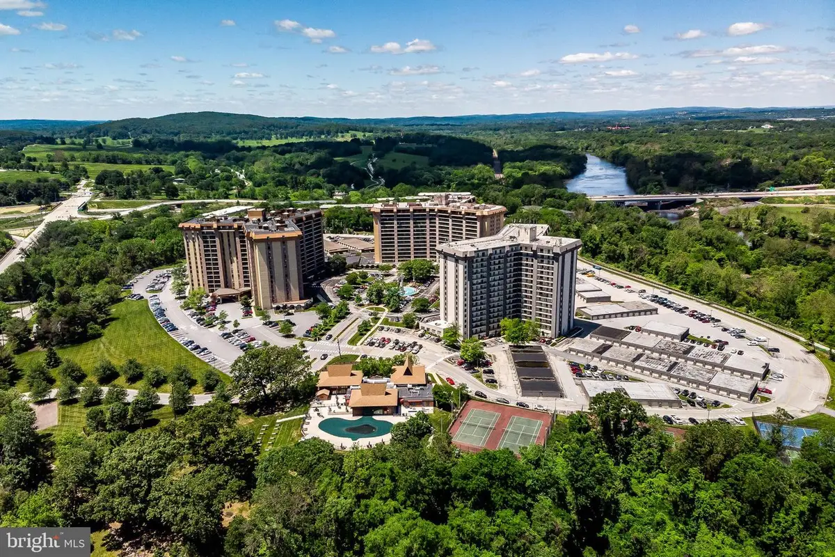 20928 Valley Forge Cir #928, King Of Prussia, PA 19406 - #1