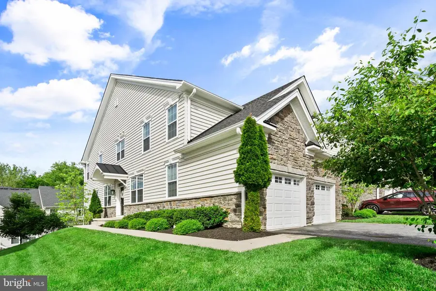 206 Ella Ln, Conshohocken, PA 19428 - #2