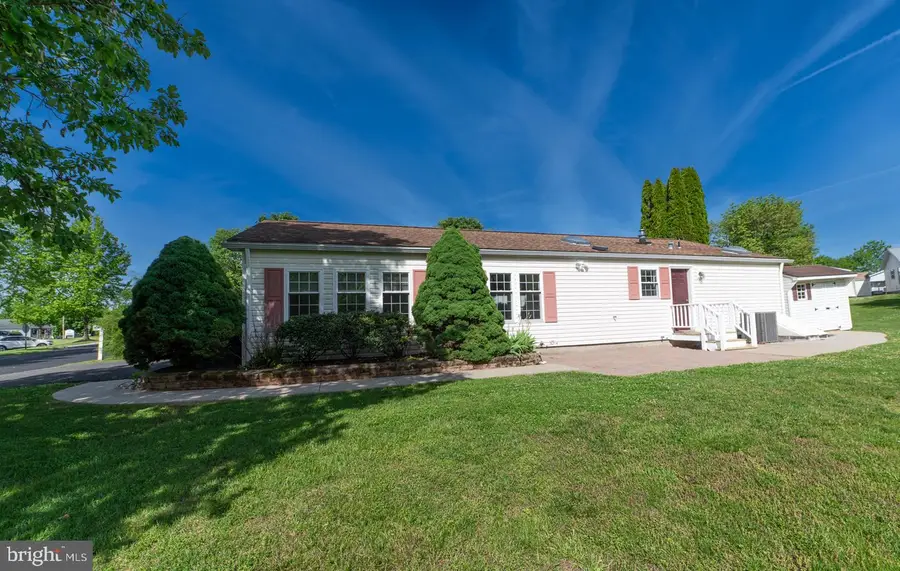 201 Village Way, Royersford, PA 19468 - #2