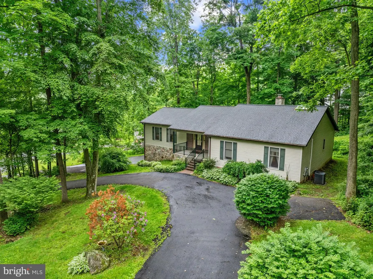1928 Mimosa Ln, Pottstown, PA 19464 - #1