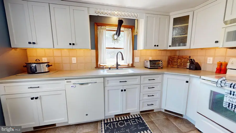 490 Smokepipe Rd, Souderton, PA 18964 - #3