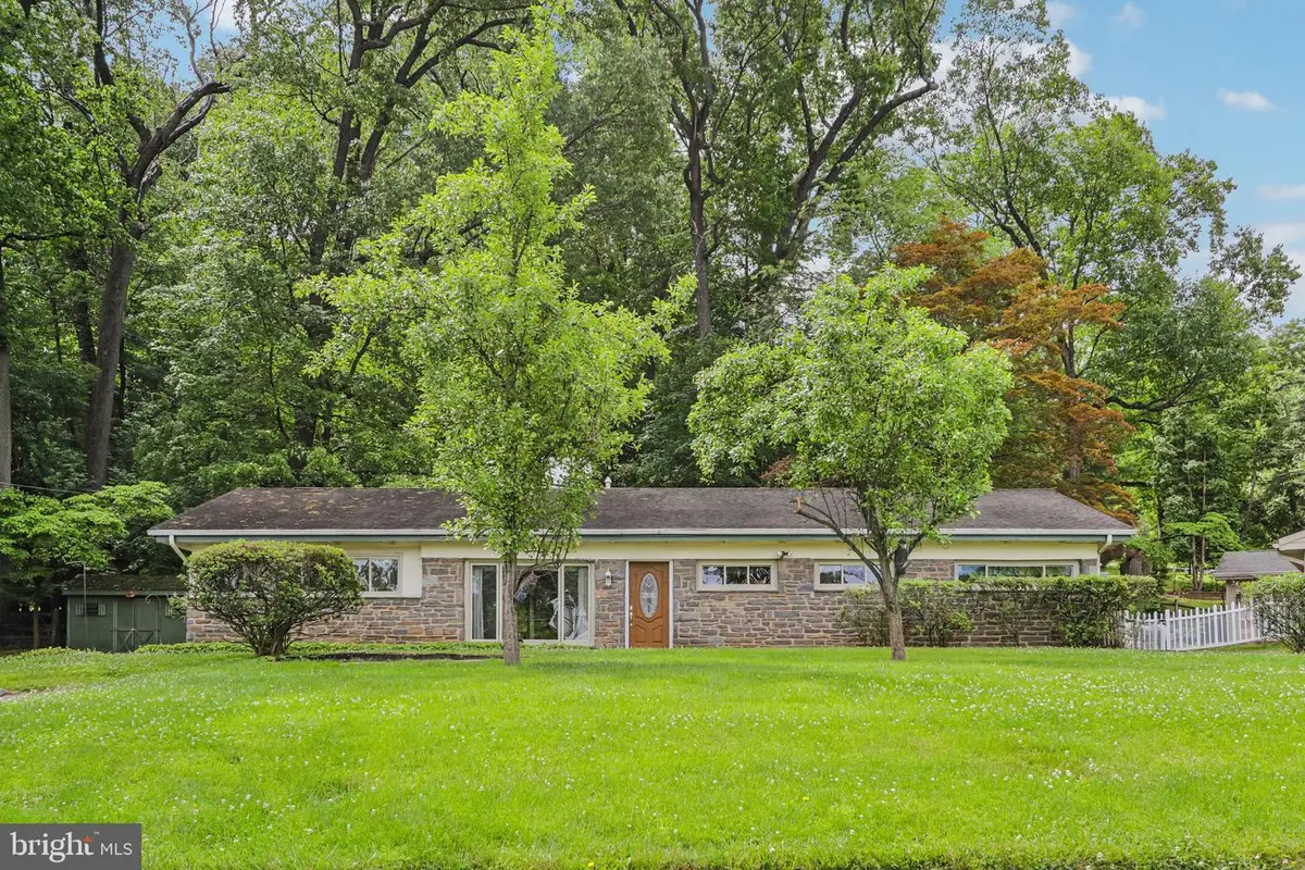 919 Croton Rd, Wayne, PA 19087 - #1