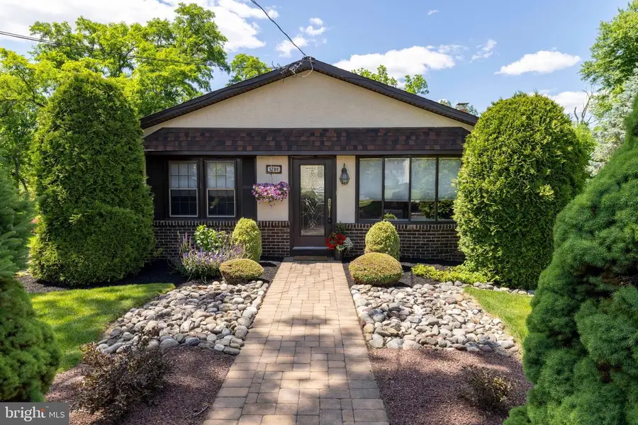 1790 Twining Rd, Willow Grove, PA 19090 - #3