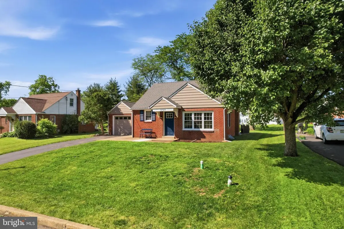 2724 Beech St, Hatfield, PA 19440 - #1