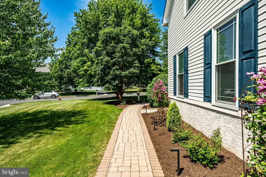 46 Basswood Ct, Collegeville, PA 19426 - #2