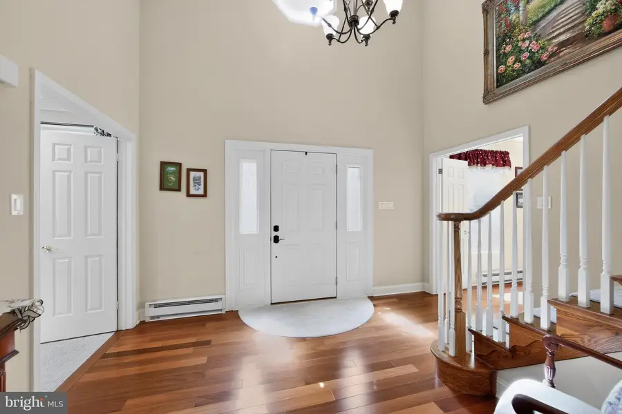 690 Andrews Dr, Harleysville, PA 19438 - #3