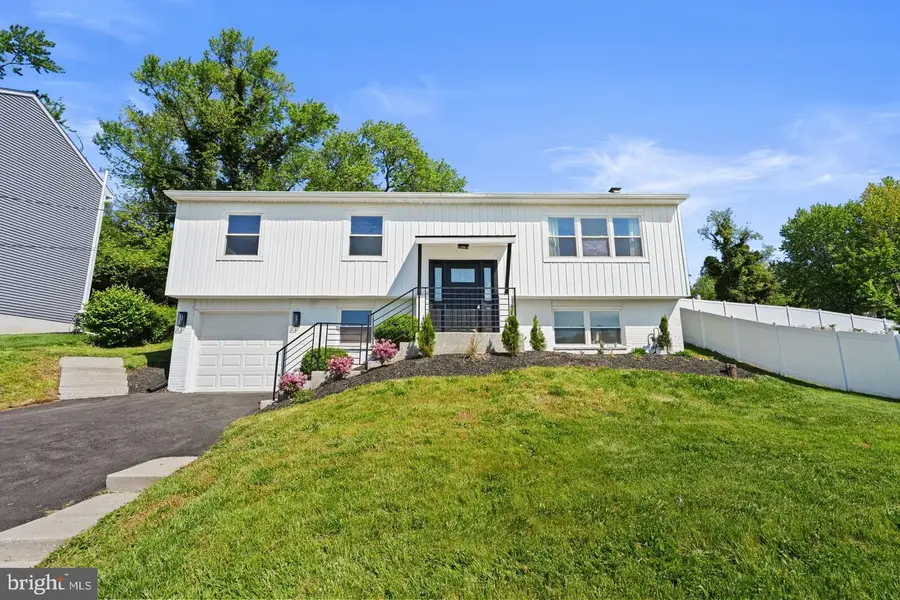 258 Tennessee Ave, Conshohocken, PA 19428 - #3