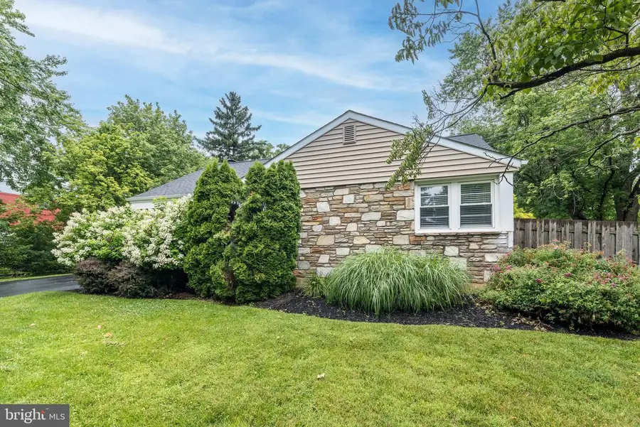 234 Maple Ave, Horsham, PA 19044 - #2