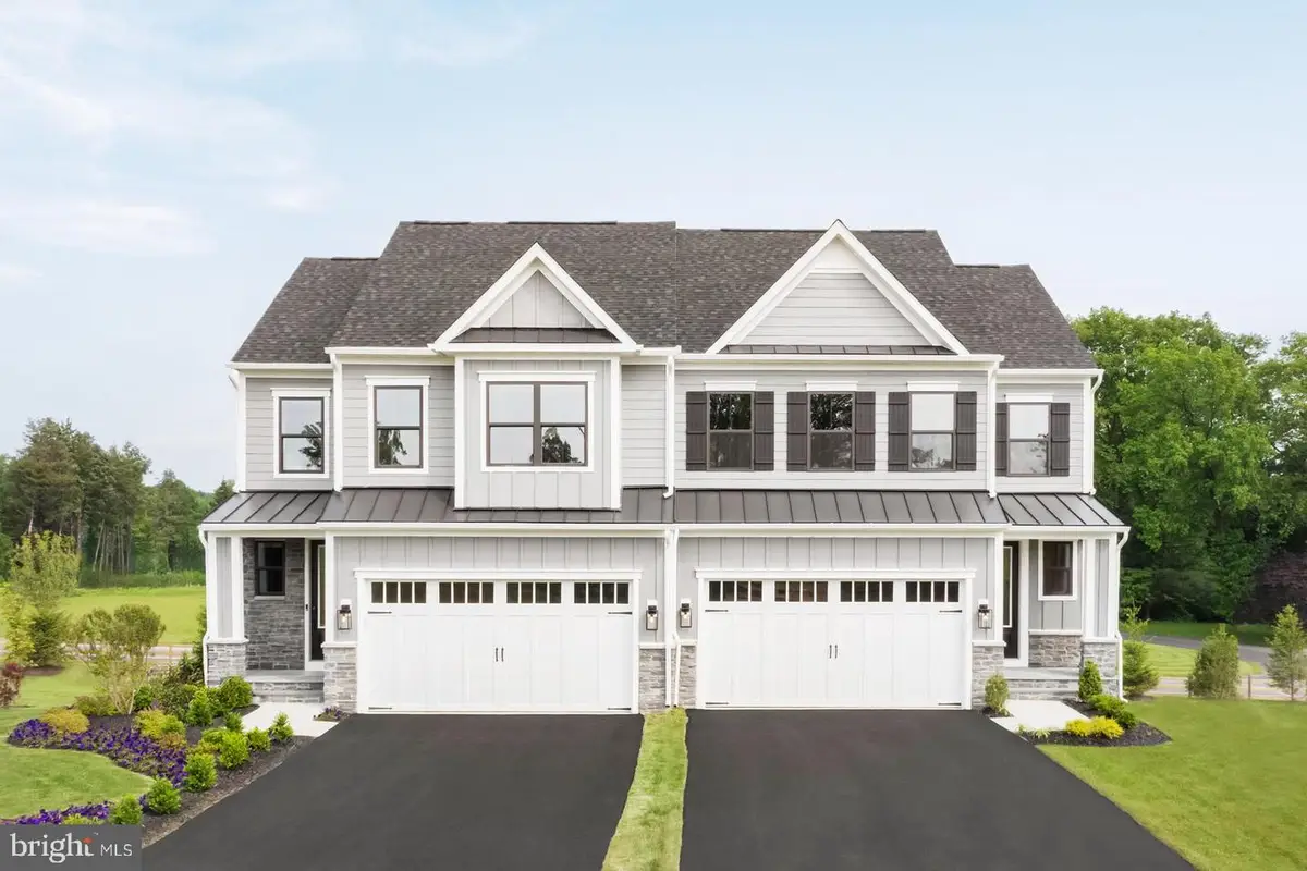 3142 Gimbel Ln, Huntingdon Valley, PA 19006 - #1