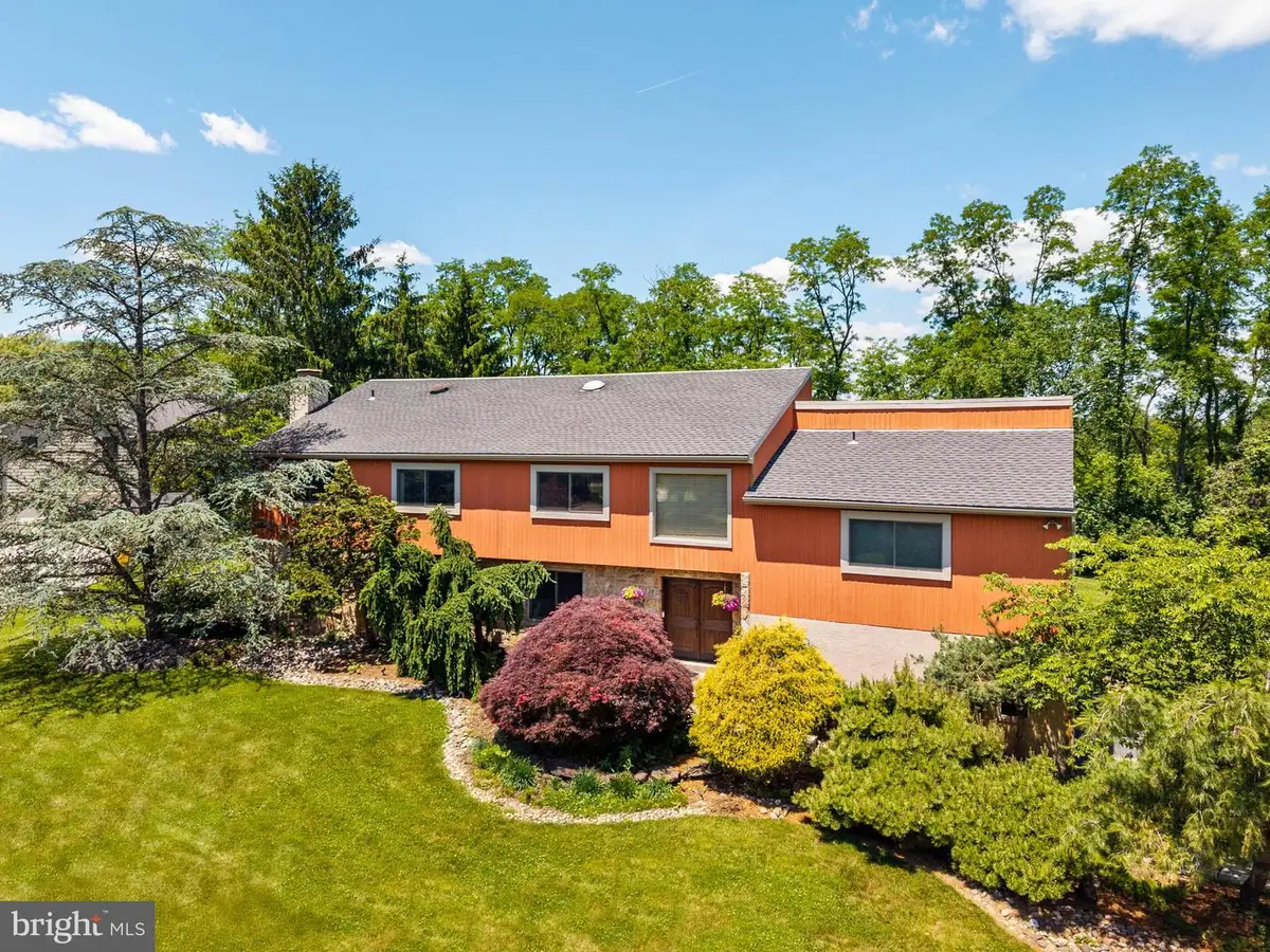 780 Panorama Rd, Villanova, PA 19085 - #1
