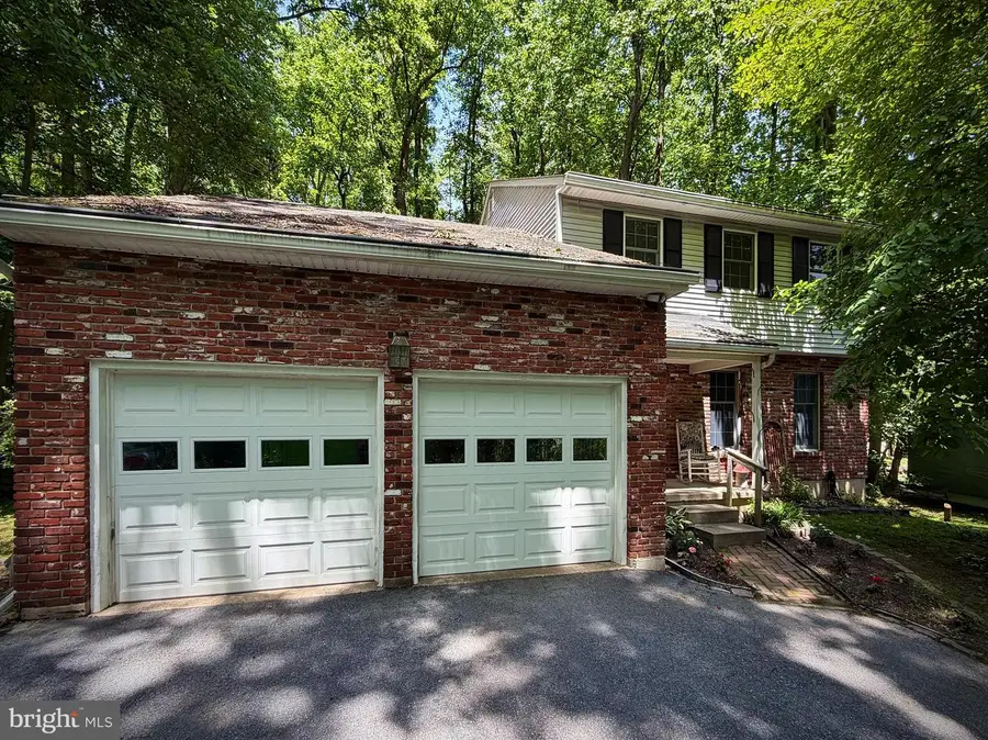 2371 Schaffer Rd, Pottstown, PA 19464 - #2